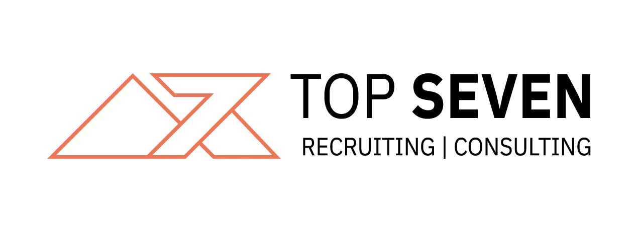 TOP7 Recruiting / Consulting Logo